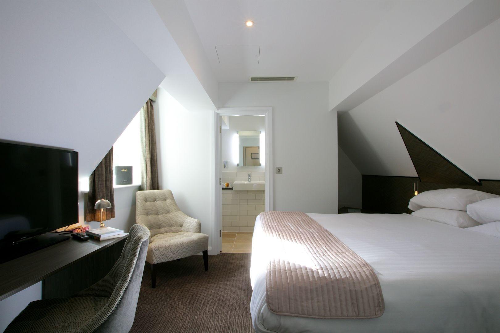 Stourport Manor Hotel Exterior photo