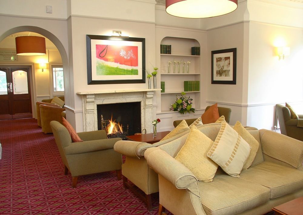 Stourport Manor Hotel Exterior photo