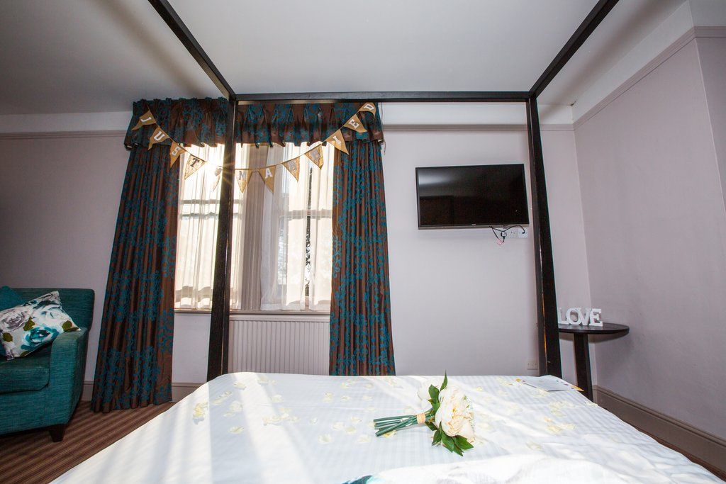 Stourport Manor Hotel Exterior photo