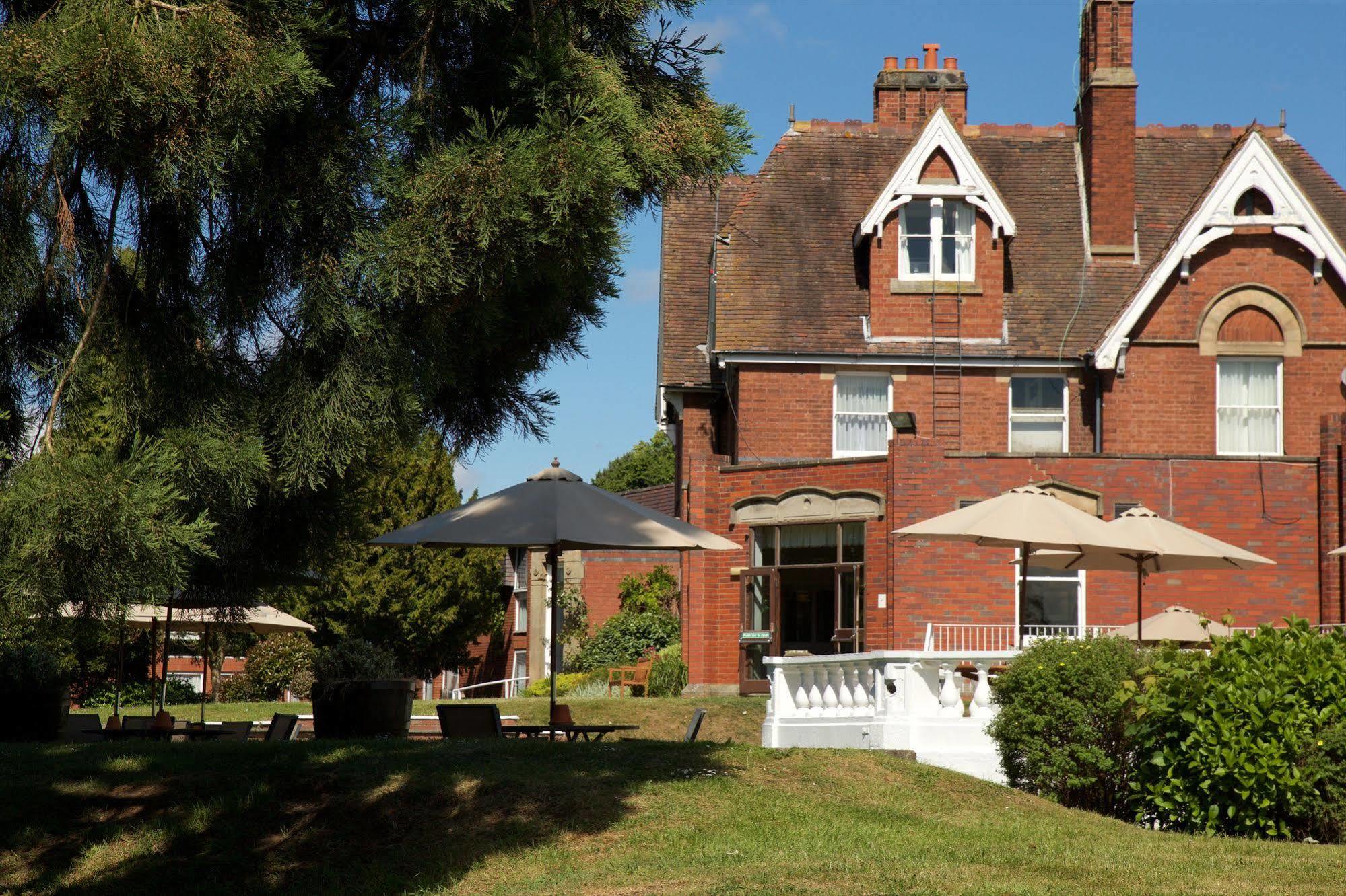 Stourport Manor Hotel Exterior photo