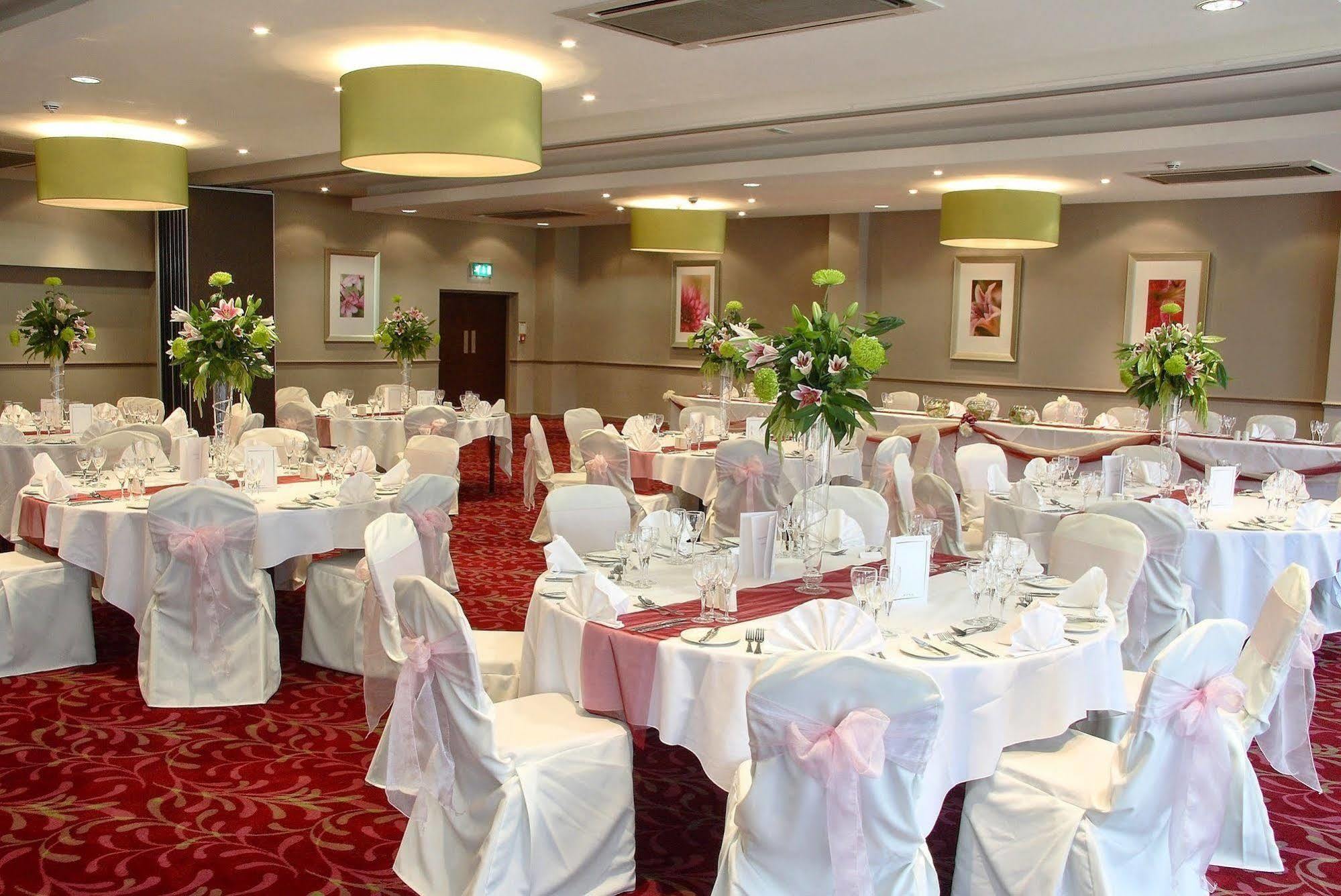 Stourport Manor Hotel Exterior photo